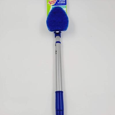 NEW SCOTCH BRITE SHOWER SCRUBBER