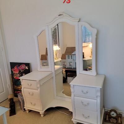 Vintage Stanley Furniture White Make Up Vanity Dressing Mirror Table LOCAL PICK-UP ANAHEIM