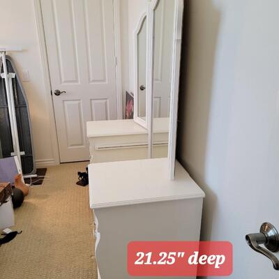 Vintage Stanley Furniture White Make Up Vanity Dressing Mirror Table LOCAL PICK-UP ANAHEIM