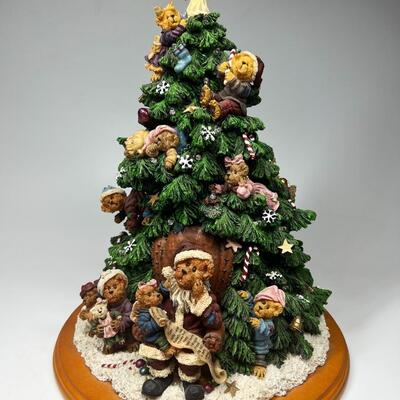 The Boyds Bears Light Up Santa Teddy Bear Christmas Tree Figurine