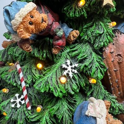 The Boyds Bears Light Up Santa Teddy Bear Christmas Tree Figurine