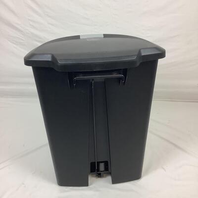 3024 Simple Human 13 gal. with Pet Lock Trash Can