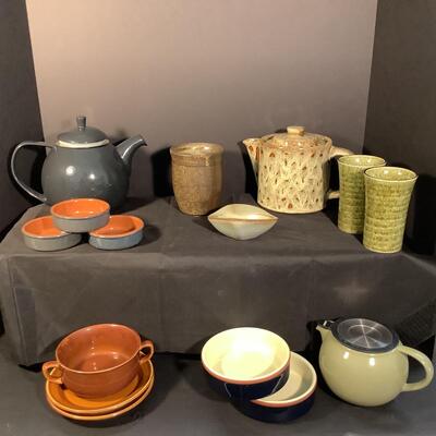 3037 Vintage Scandinavian HÃ¶ganÃ¤s Sweden MAMBO teapot and more