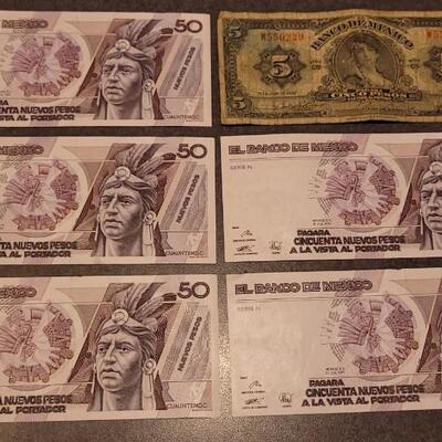 Lot 87: Assortment of Mexico Currency Notes