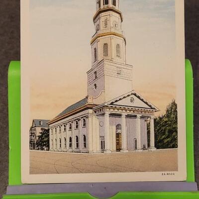 Lot 92: Assortment of Colored Vintage TRAVEL Postcards UNUSED