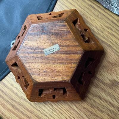 Wood trinkets