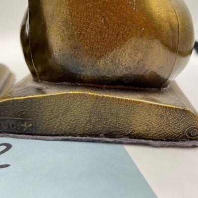 Elephant bookends