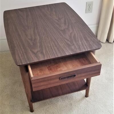Lot #82  Vintage Mid Century LANE Lamp Table