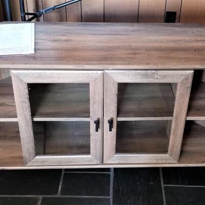 Lot #86  Like New TV Stand/Cabinet - Farmhouse Look