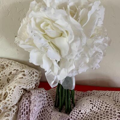Lace Lot