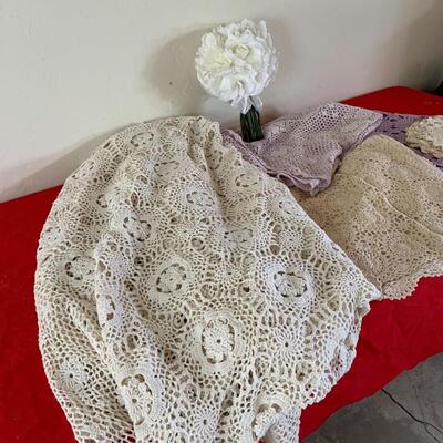 Lace Lot