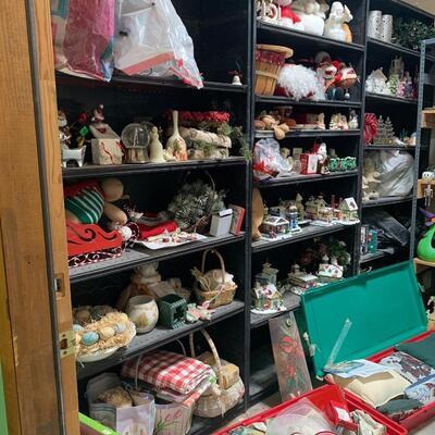 Christmas/Holiday Lot