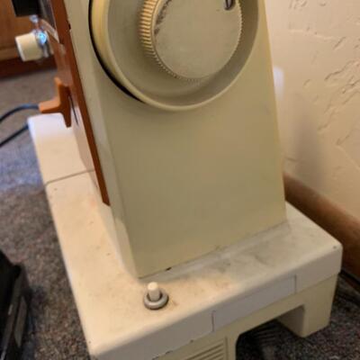 Singer Sewing Machine