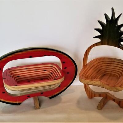 Lot #100 Pair of Equinoccio Collapsible Bowls - Fruit Motif