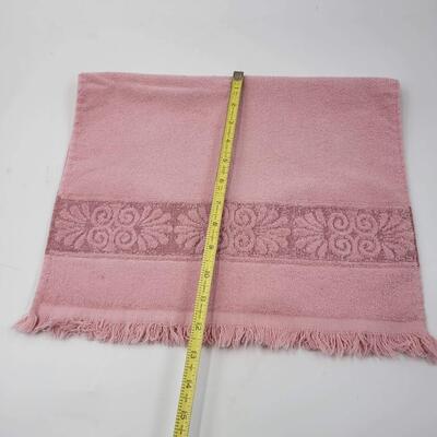VINTAGE PINK HAND TOWEL
