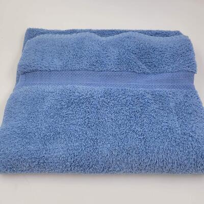 LARGE BLUE BATH TOWEL