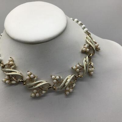 Vintage Enamel White Beaded Gold Tone Necklace