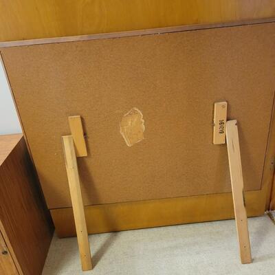 MID-CENTURY DRESSER MIRROR - MAKER UNKNOWN