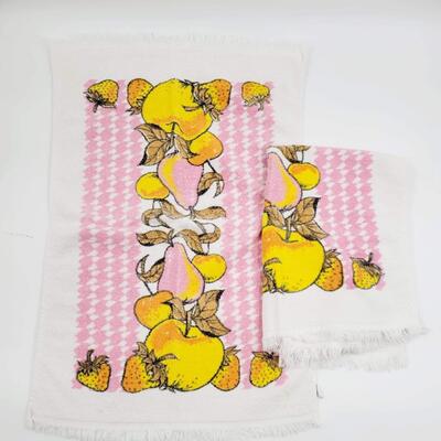 VINTAGE ALL COTTON HAND TOWELS