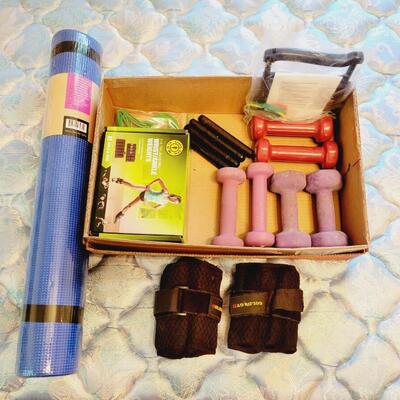 LARGE EXCERCISE BUNDLE