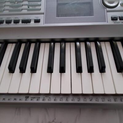 Yamaha Portable Grand DGX 205 Keyboard