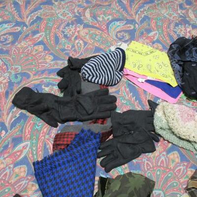 Gloves & Scarves