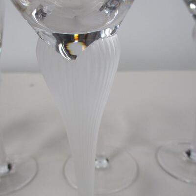 Vintage Frosted Lily Wine Glasses