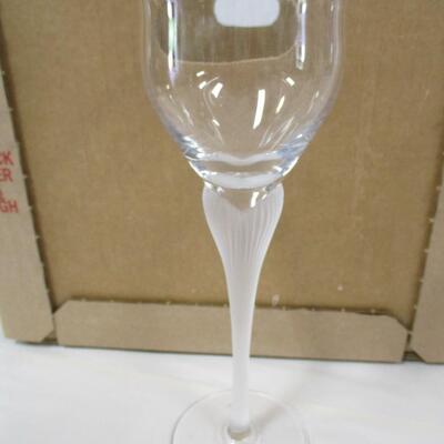 Vintage Frosted Lily Wine Glasses
