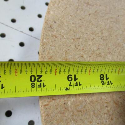 3 Round 20" Display Tables