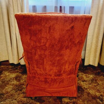 VINTAGE LAZY BOY CRUSHED ORANGE ROCKER - RECLINER