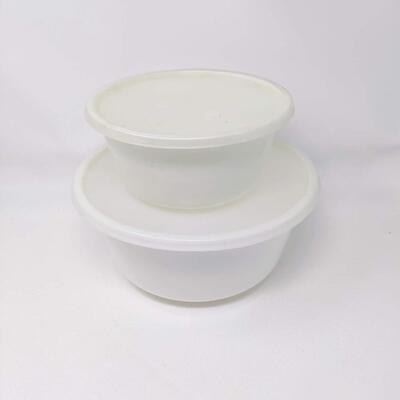 KITCHEN BOWLS WITH LIDS LOT