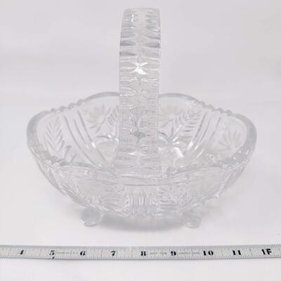 CHARMING FIFTH AVENUE LEAD CRYSTAL BASKET