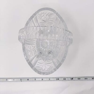 CHARMING FIFTH AVENUE LEAD CRYSTAL BASKET