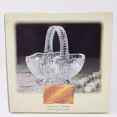 CHARMING FIFTH AVENUE LEAD CRYSTAL BASKET