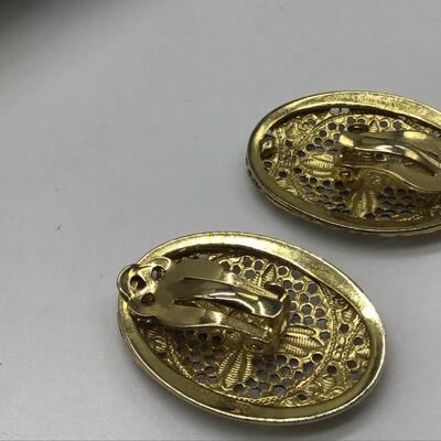 Vintage Whiting Clip on Earrings