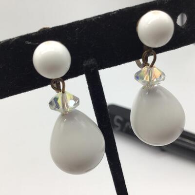 Vintage Screw on Back earrings with Glass Bead