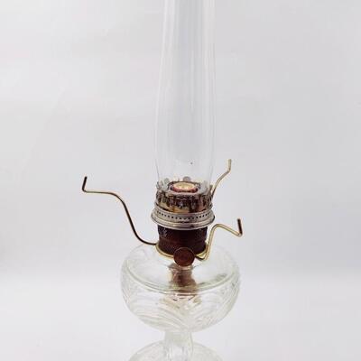 BEAUTIFUL ALADDIN OIL LAMP