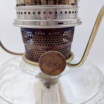 BEAUTIFUL ALADDIN OIL LAMP
