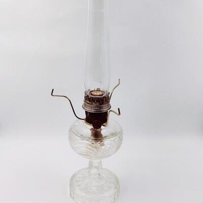 BEAUTIFUL ALADDIN OIL LAMP