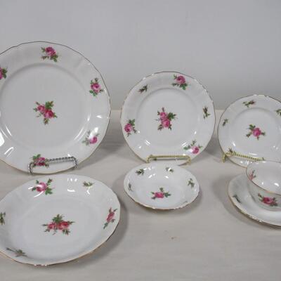 Barvaria Germany Dinner Table Dishes 50+ Pieces