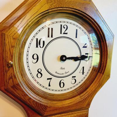 WESTMISTER CHIME BATTERY OPERATED CLOCK