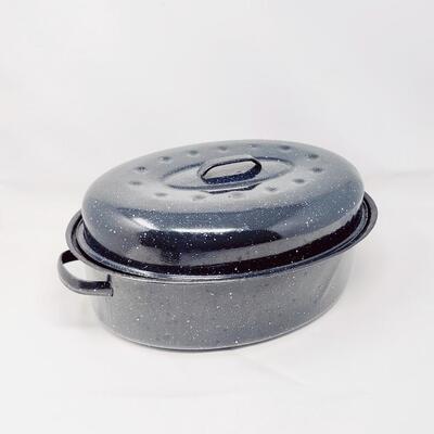 LARGE ENAMEL ROASTING PAN