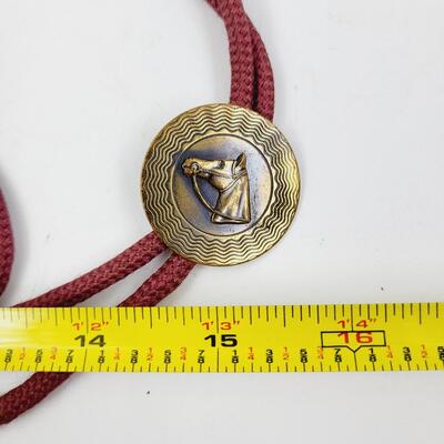 COLLECTABLE HORSE BOLO TIE