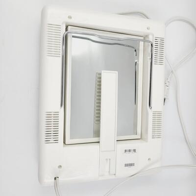 CONAIR LIGHTED COUNTERTOP MIRROR