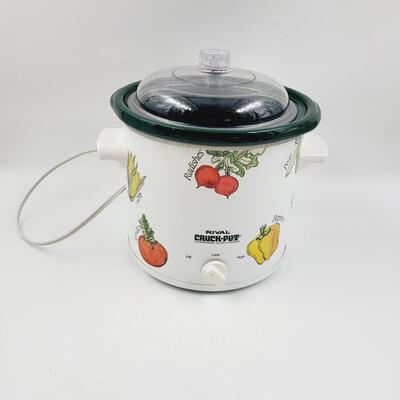 CUTE RIVAL CROCK POT