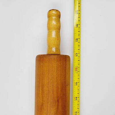NICE WELL TAKEN CARE OF WOODEN ROLLING PIN