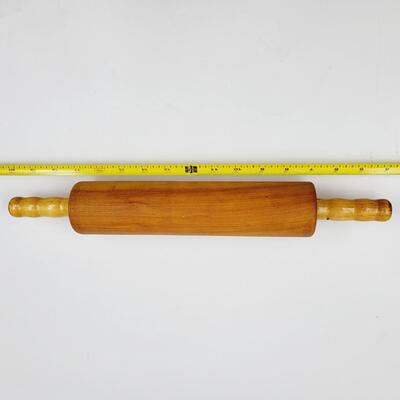 NICE WELL TAKEN CARE OF WOODEN ROLLING PIN
