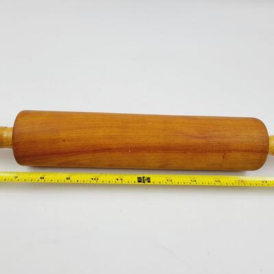 NICE WELL TAKEN CARE OF WOODEN ROLLING PIN