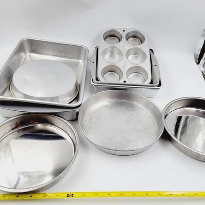 12 PCS METAL COOK WARE