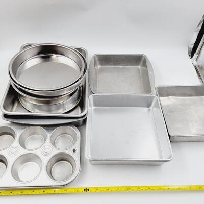 12 PCS METAL COOK WARE